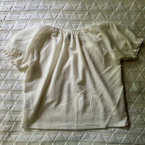 Madewell Texture and Thread Peasant Top - Picture 3 of 4